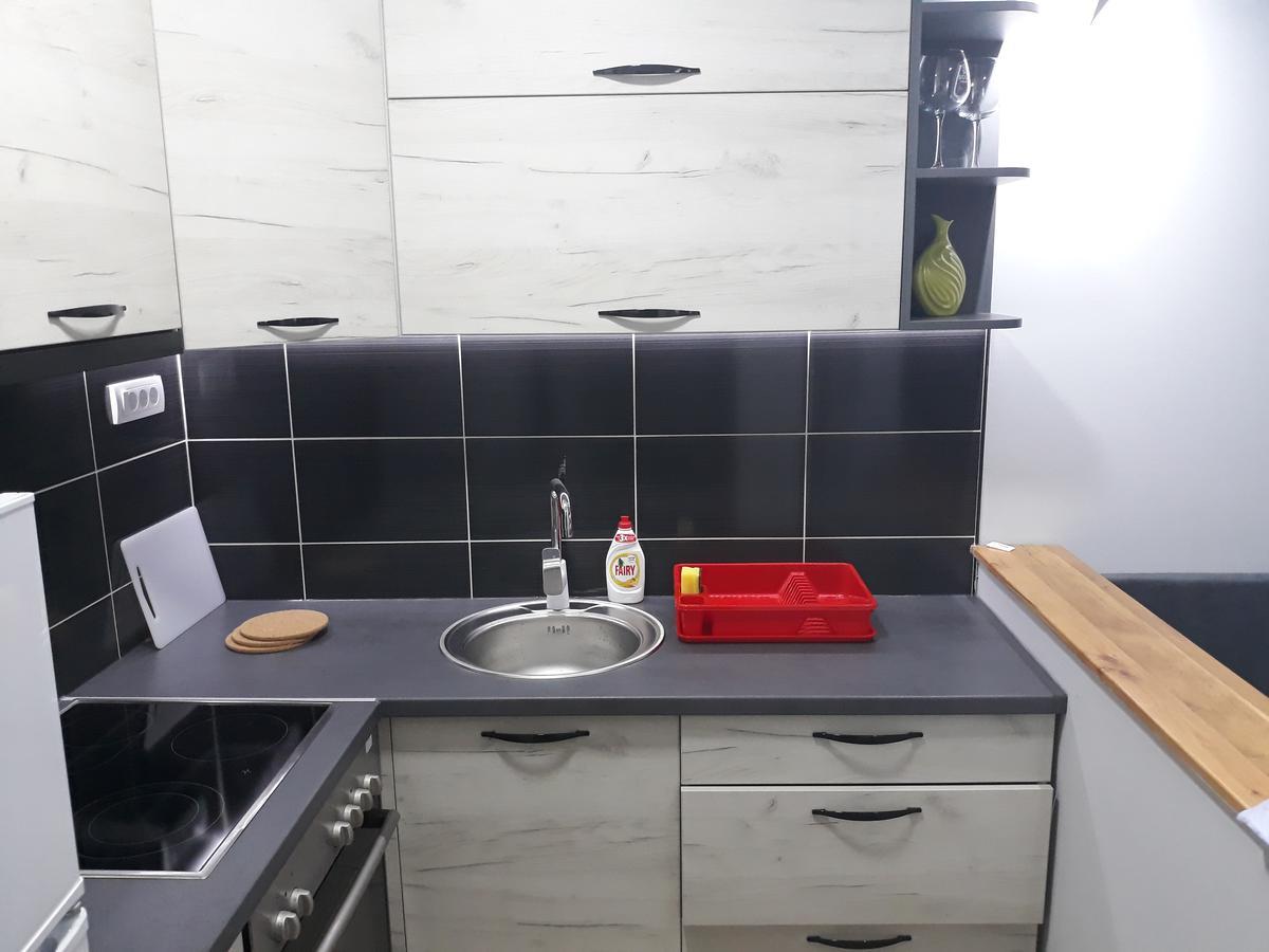 Apartment Azzuro 2 노비사드 외부 사진