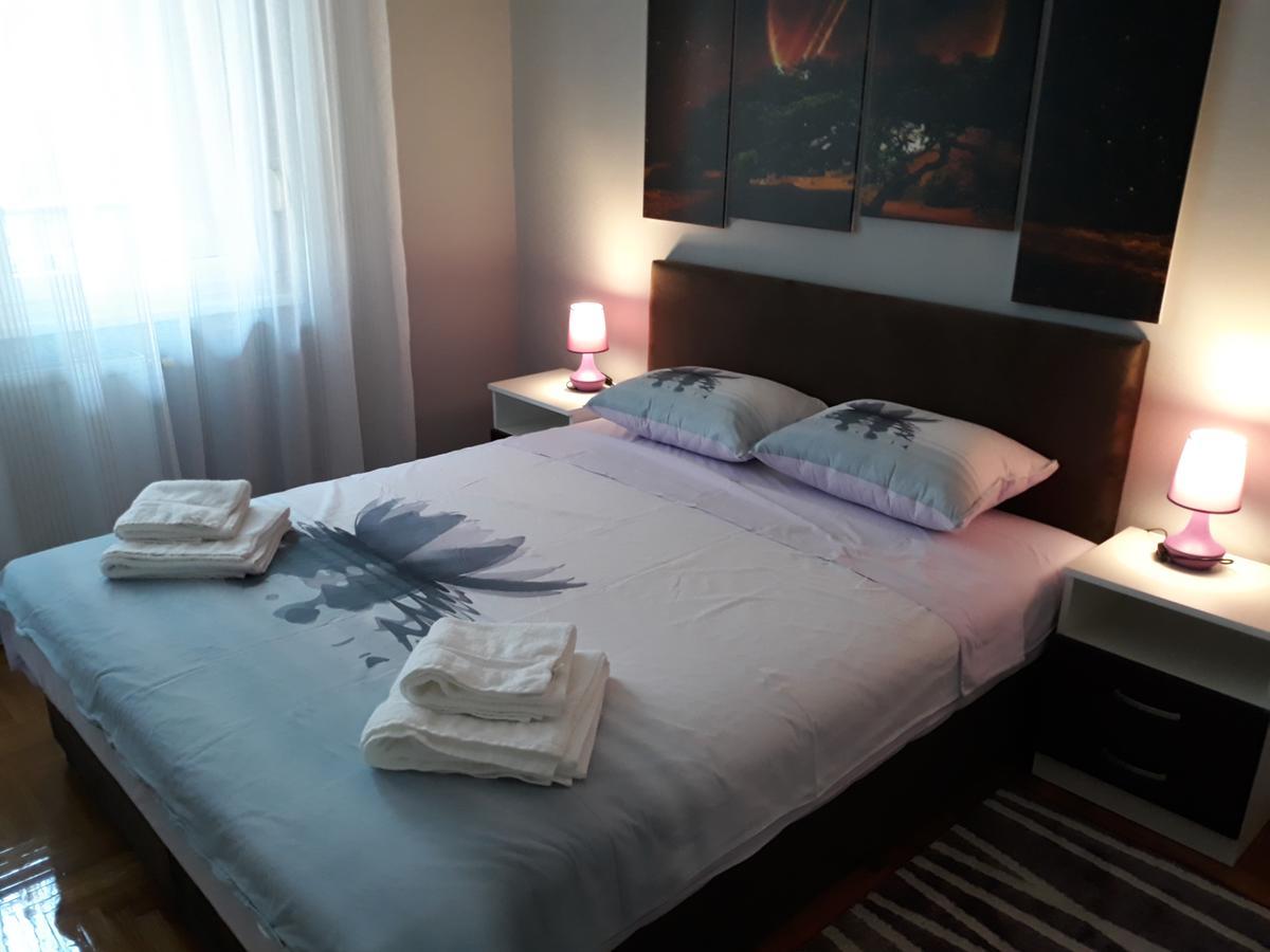 Apartment Azzuro 2 노비사드 외부 사진